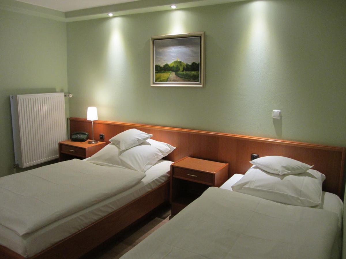 Hotel Rose Варбург Экстерьер фото